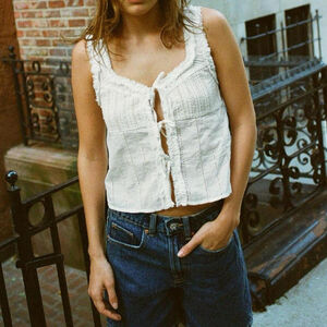 ZARA -NECK TOP WITH STRAPS. RUFFLED TRIM